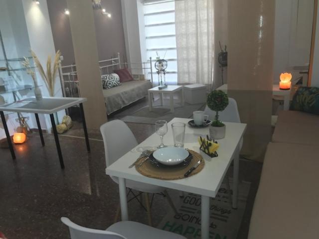 Avance Art Atene Esterno foto